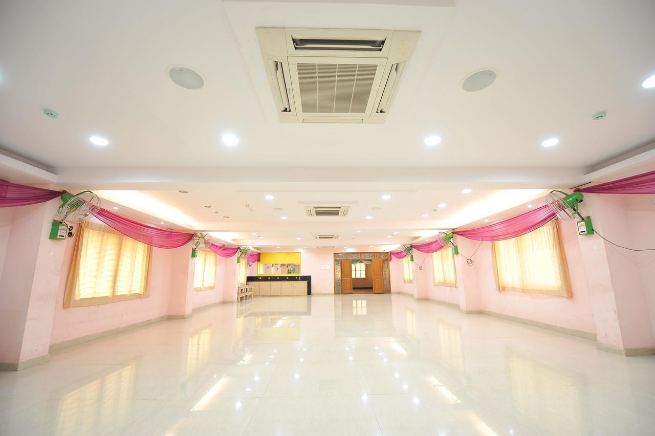 Shree Lakshmi Guest House Βιζαχαπατνάμ Εξωτερικό φωτογραφία
