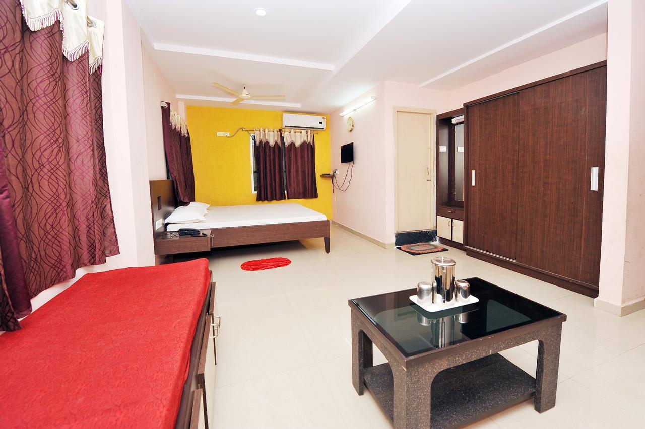 Shree Lakshmi Guest House Βιζαχαπατνάμ Εξωτερικό φωτογραφία